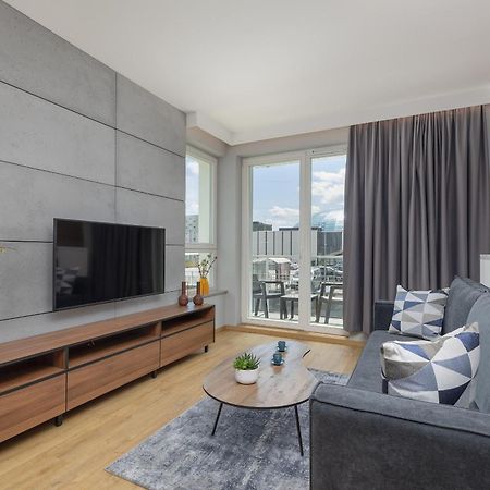 Nowoczesny Apartament Z Parkingiem W Centrum Szczecina By Noclegi Renters Exterior foto